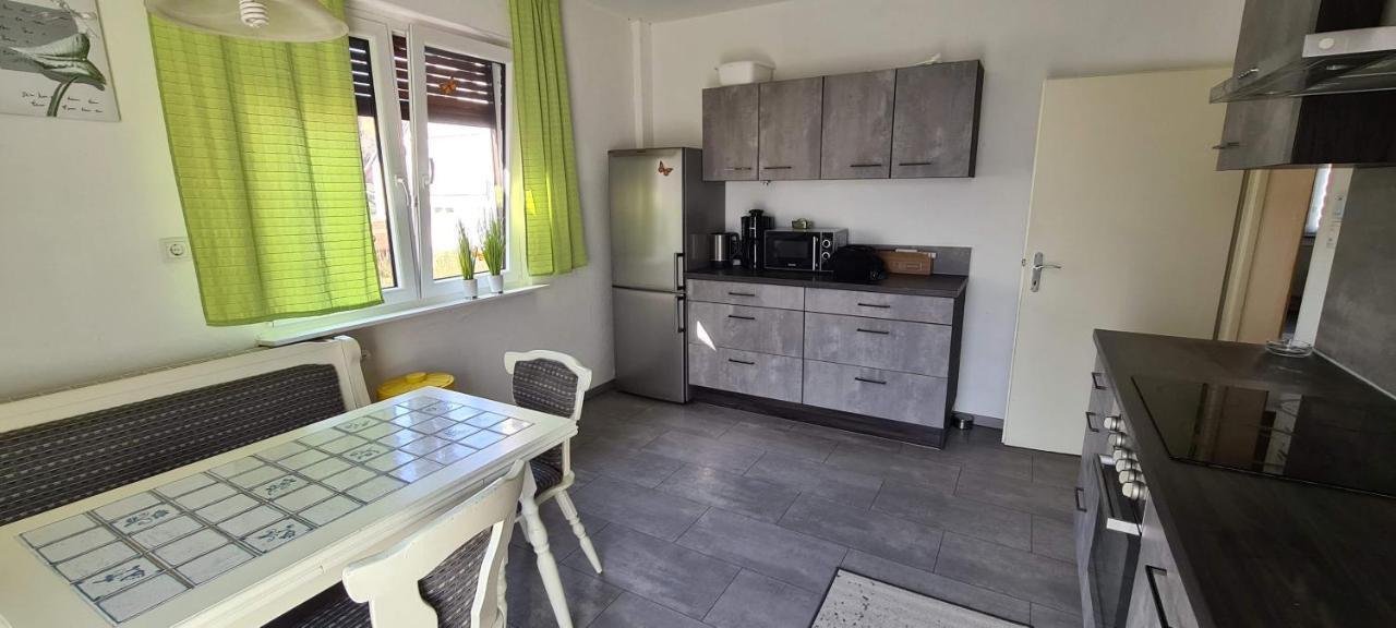 Buedingen Hanau Frankfurt Extérieur photo